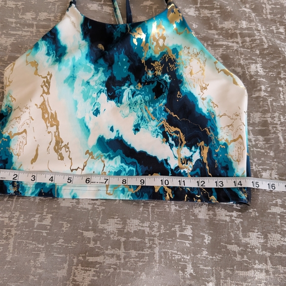 Old Navy Active Cropped Bra Tank NWOT - Picture 3 of 9